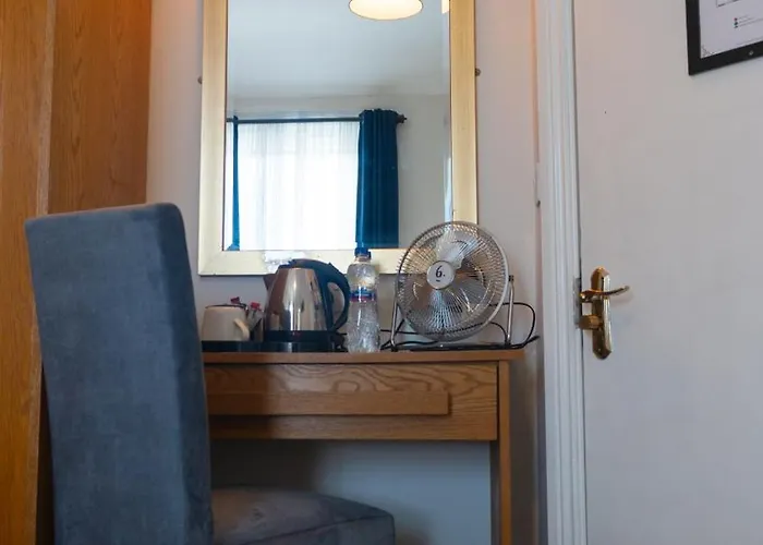 Πανσιόν Eccles Townhouse 3*