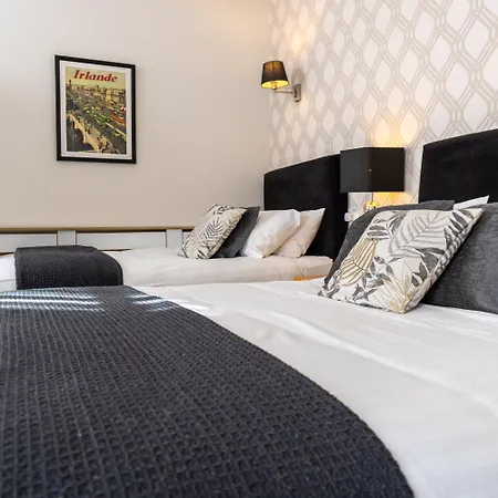 Eccles Townhouse 3*
