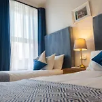 Eccles Townhouse 3*